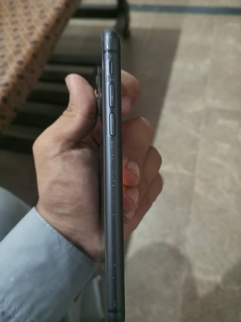 Apple iPhone 11 1