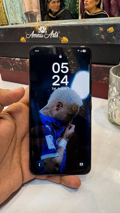 Samsung S22 5G 8/128 mint condition 10/10