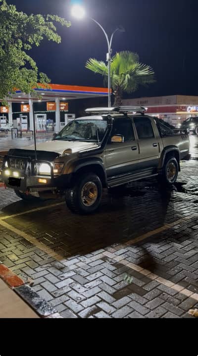 Toyota Hilux 2002