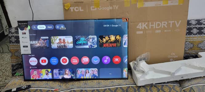 Tcl 43 inch 4k google tv minor red shade sirf black par nazar ata