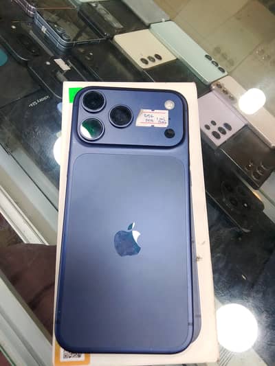 17 pro max 256 GB
