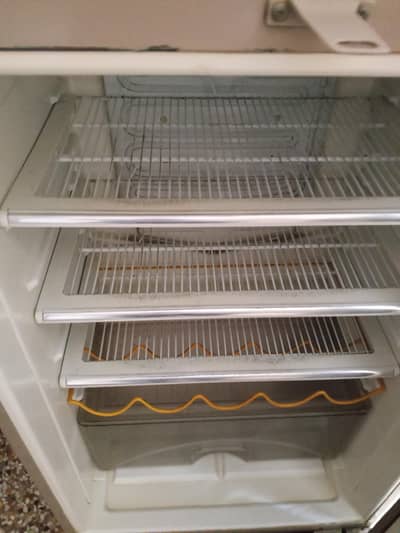 dawalance Refrigerator For Sale