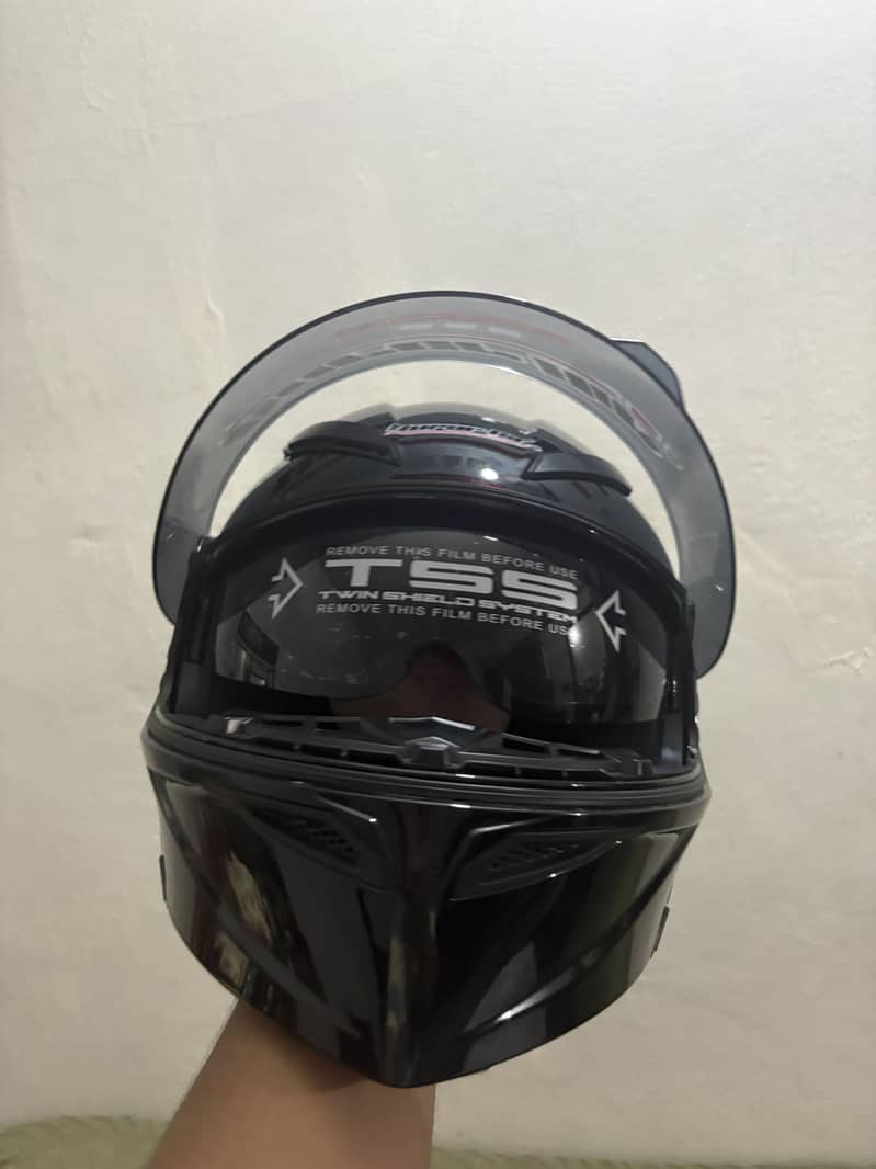 Helmet 4