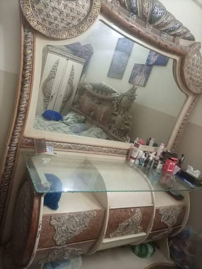 bedroom set