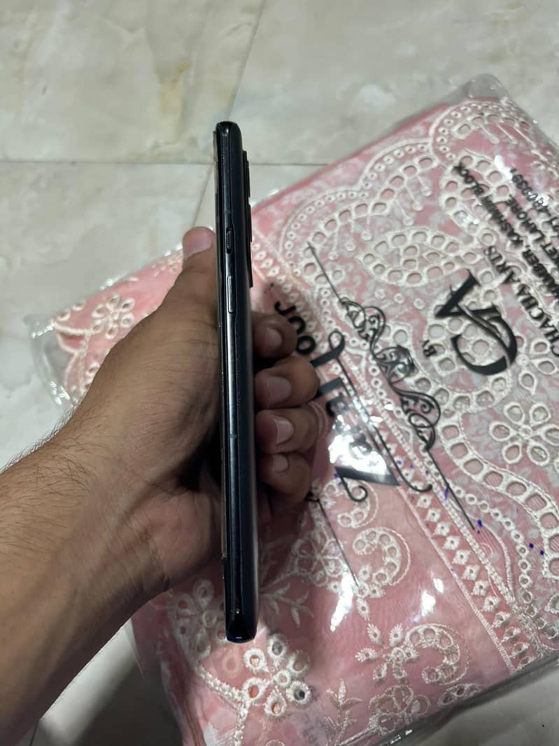 One Plus 9 Pro 5