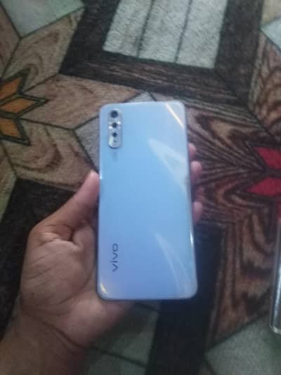 vivo s1