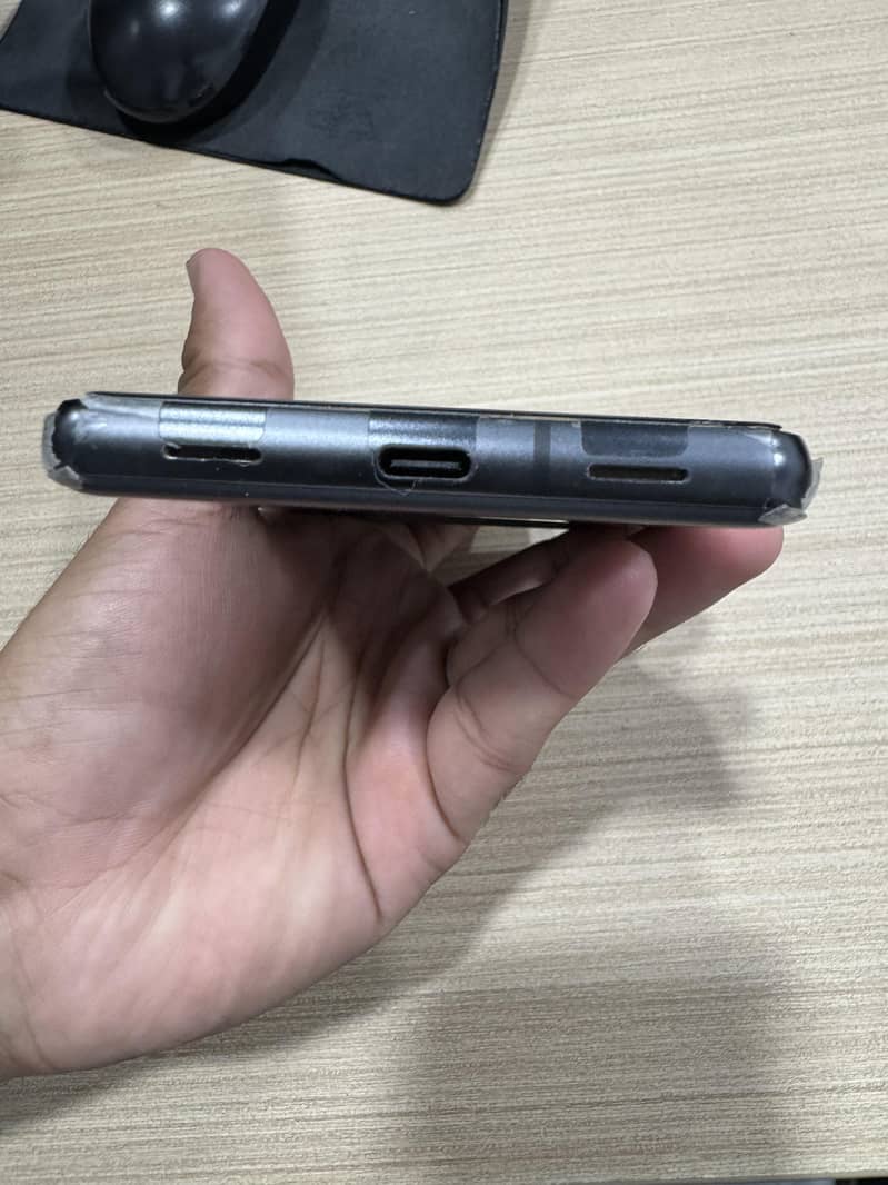 Google Pixel 7a 4