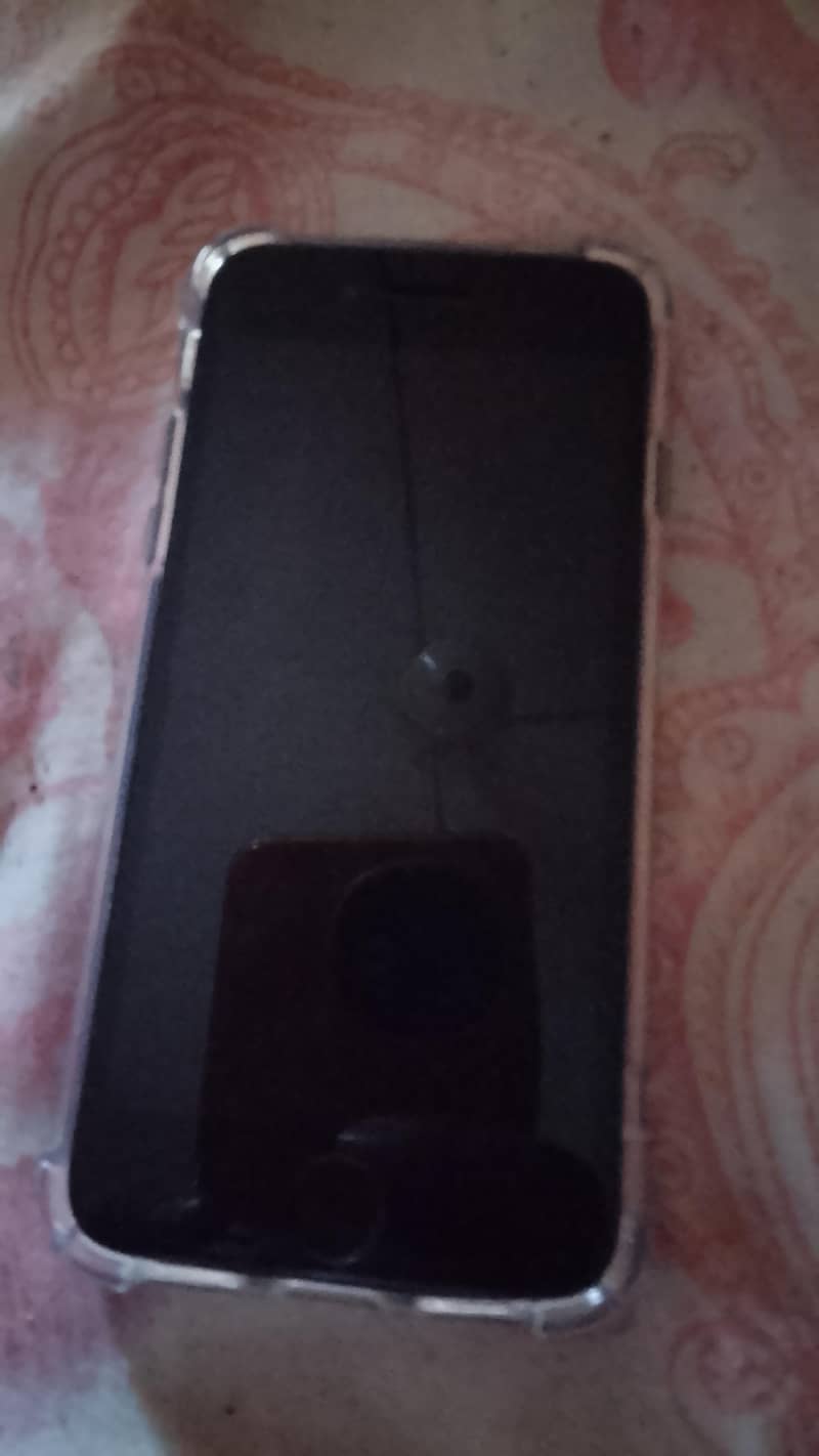 Apple iPhone 7 1