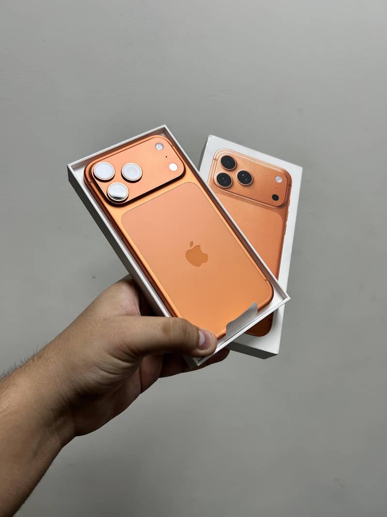 iPhone 17 Pro Max 1