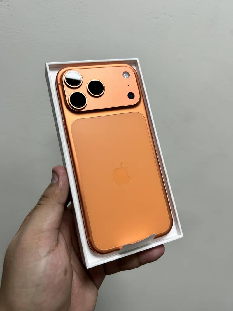 iPhone 17 Pro Max 2
