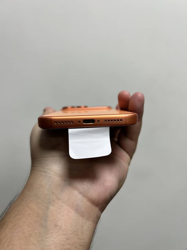iPhone 17 Pro Max 6