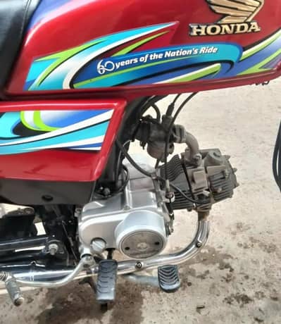 24 modal 10 by 10 new condition one haned used