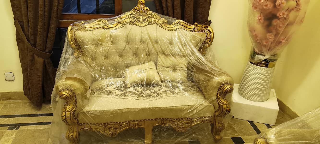 Chinioti Crown Sofa Set 1