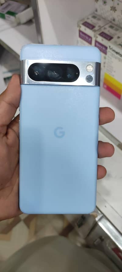 Google Pixel 8 Pro