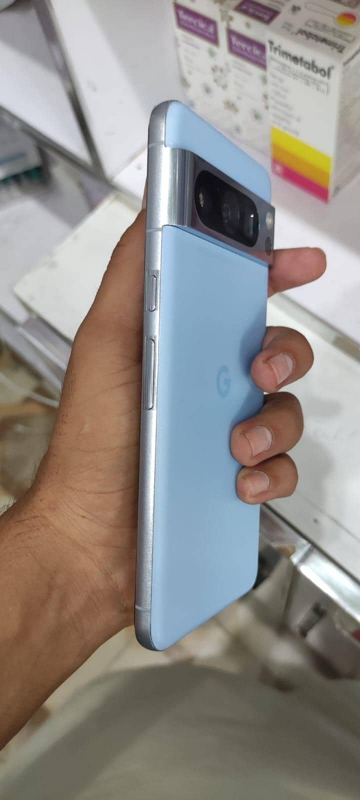 Google Pixel 8 Pro 1