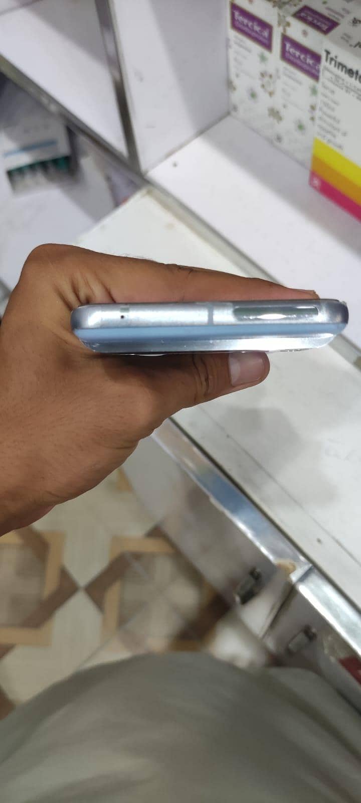 Google Pixel 8 Pro 2