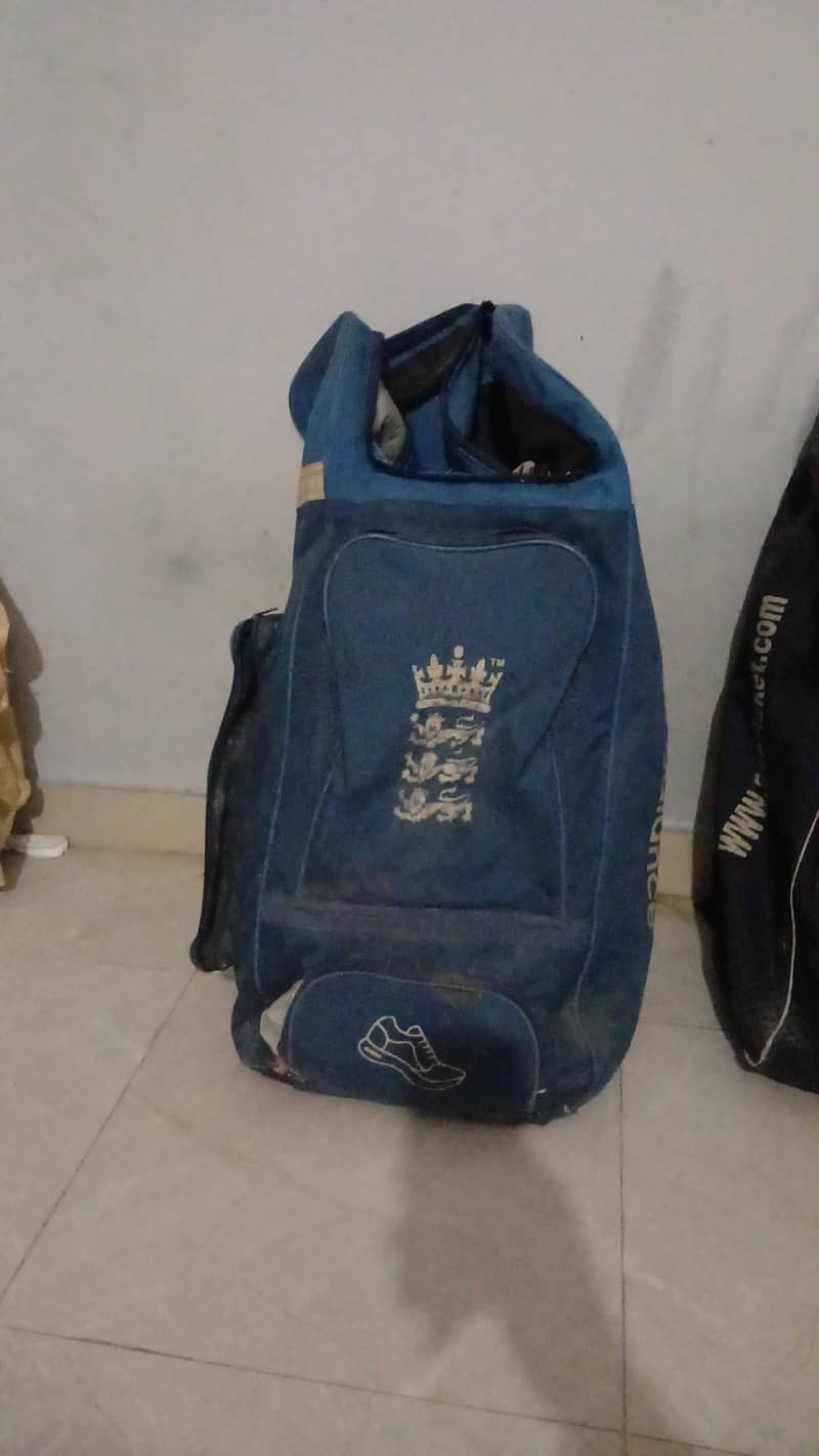 used cricket items 7