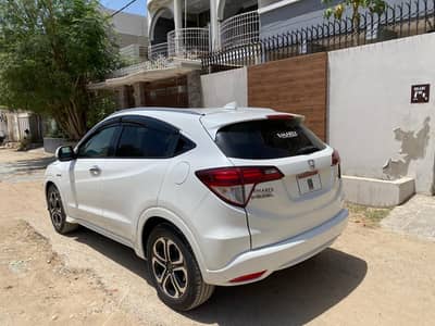 Honda Vezel 2015