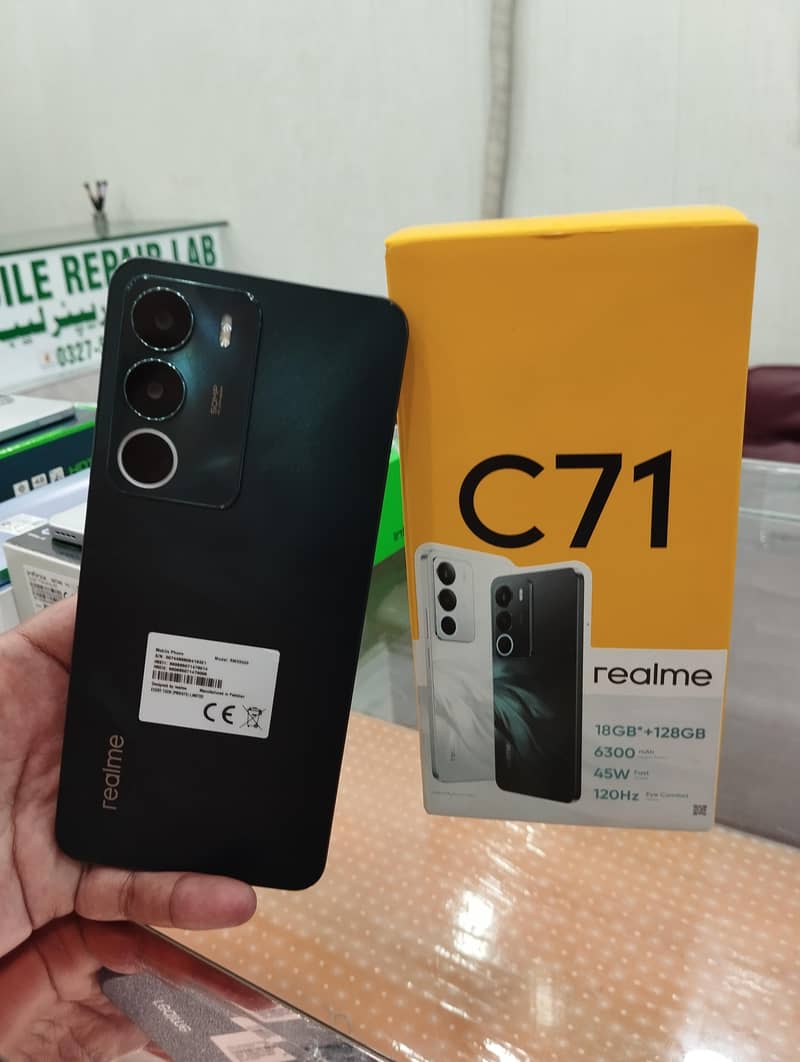 Realme C71 10