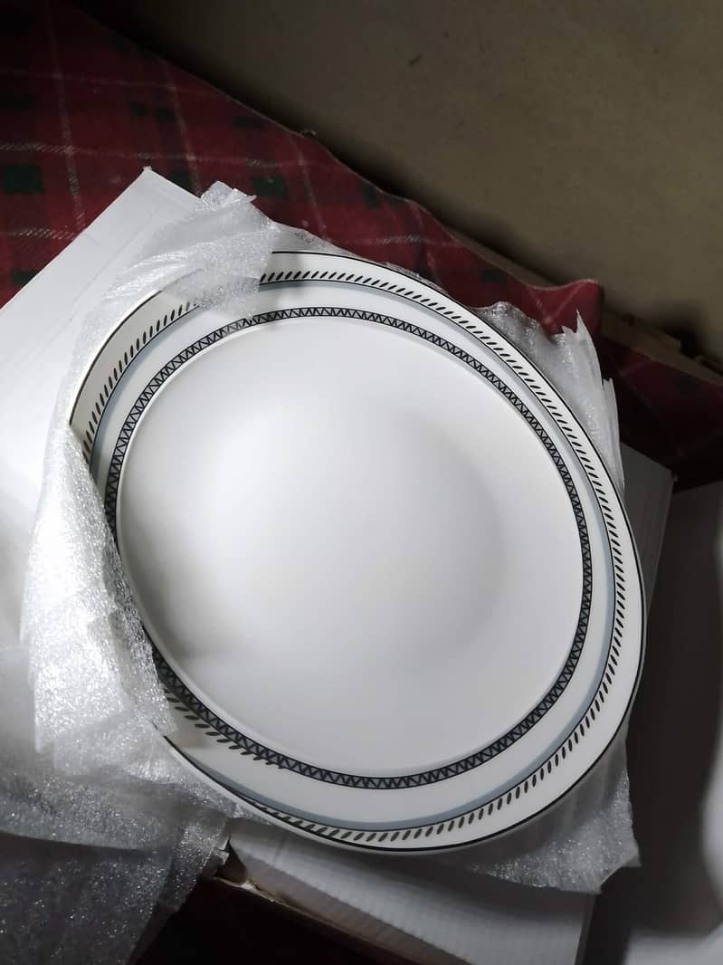 Dinner set 3