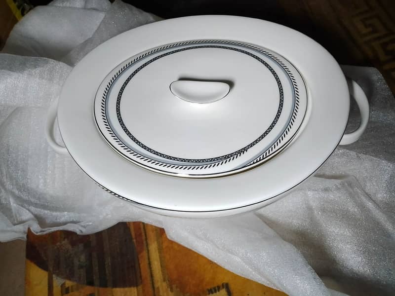 Dinner set 7