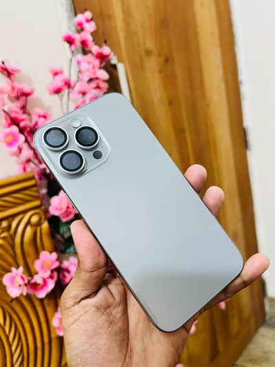 Apple iPhone 15 Pro Max my WhatsApp No = O3=26=8 78=2=8 58