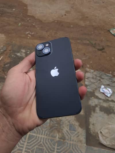 Apple iPhone 13