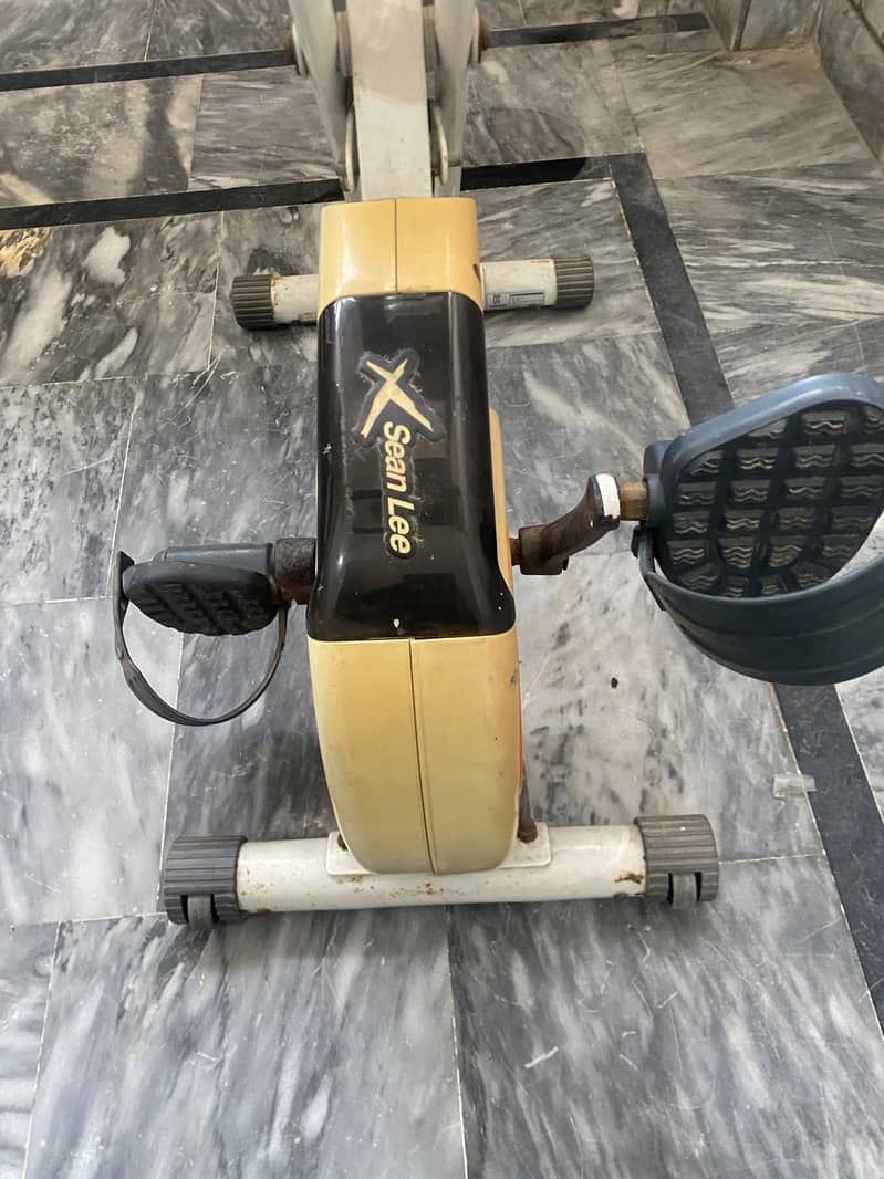 Cycling machine 1