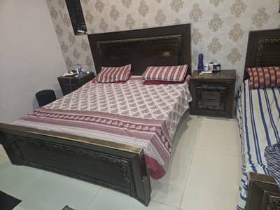 Complete bed set with single bed and almari