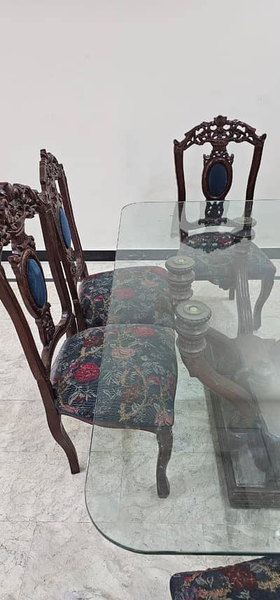 6 seats Dinning Table