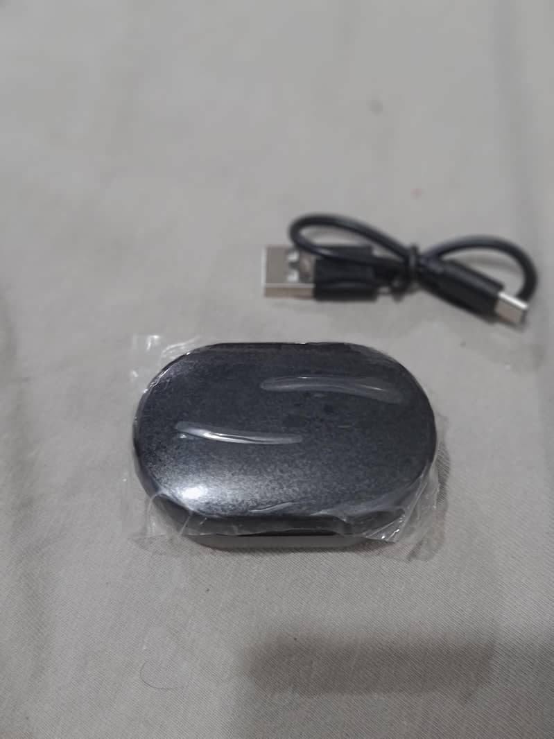 Wireless Earbuds 1