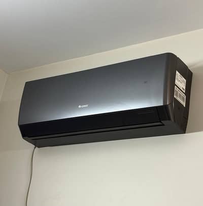 Gree 1 ton inverter ac