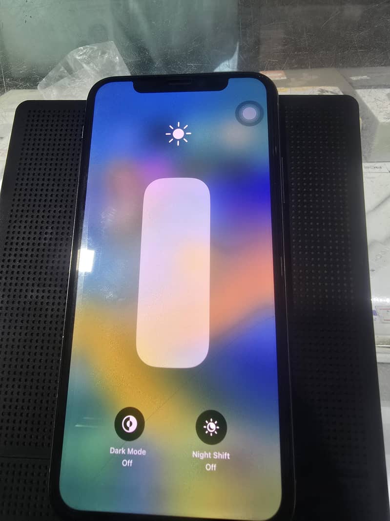 Apple iPhone X 6