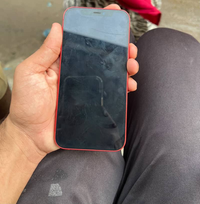 Apple iPhone 12 3