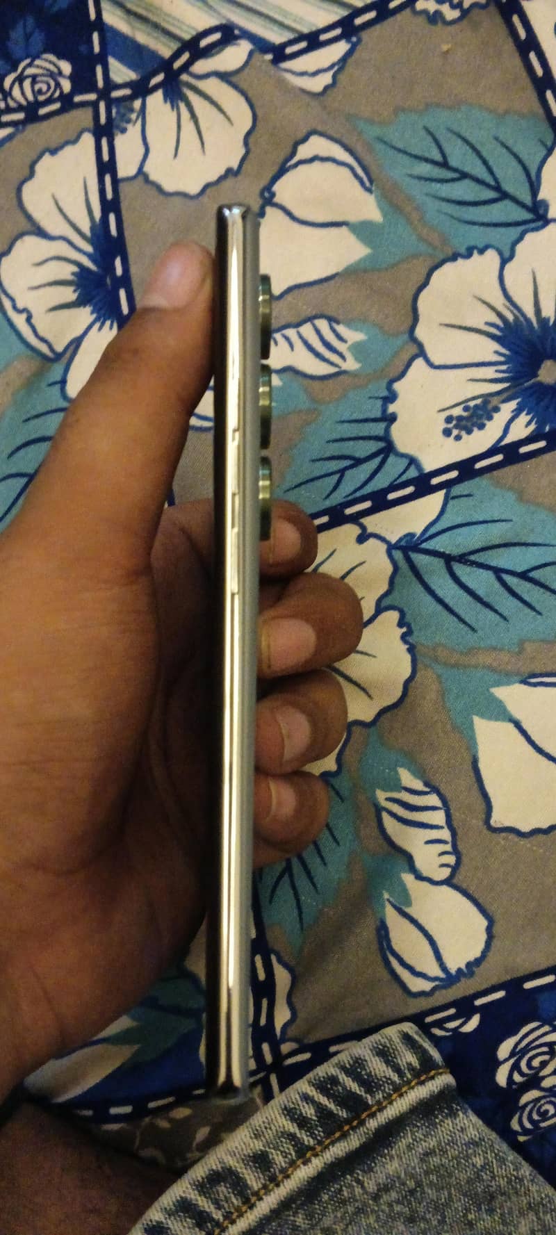 Tecno CAMON 40 Pro 4