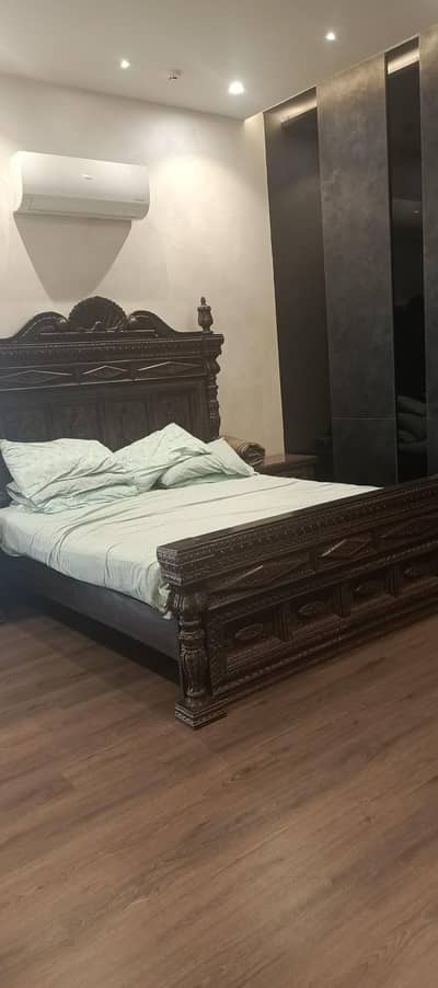 chinioti bed