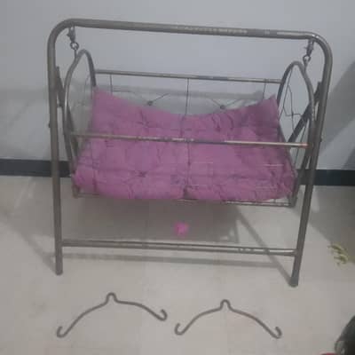 swing Wala jhula/3 in 1 jhula /carry coat. baby cott