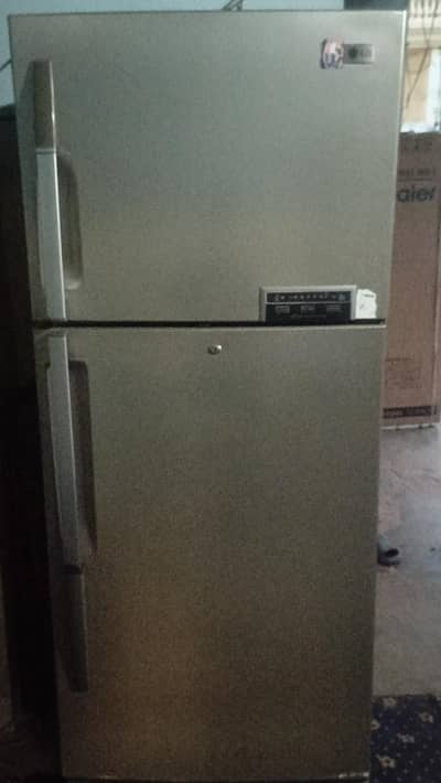 LG refrigerator