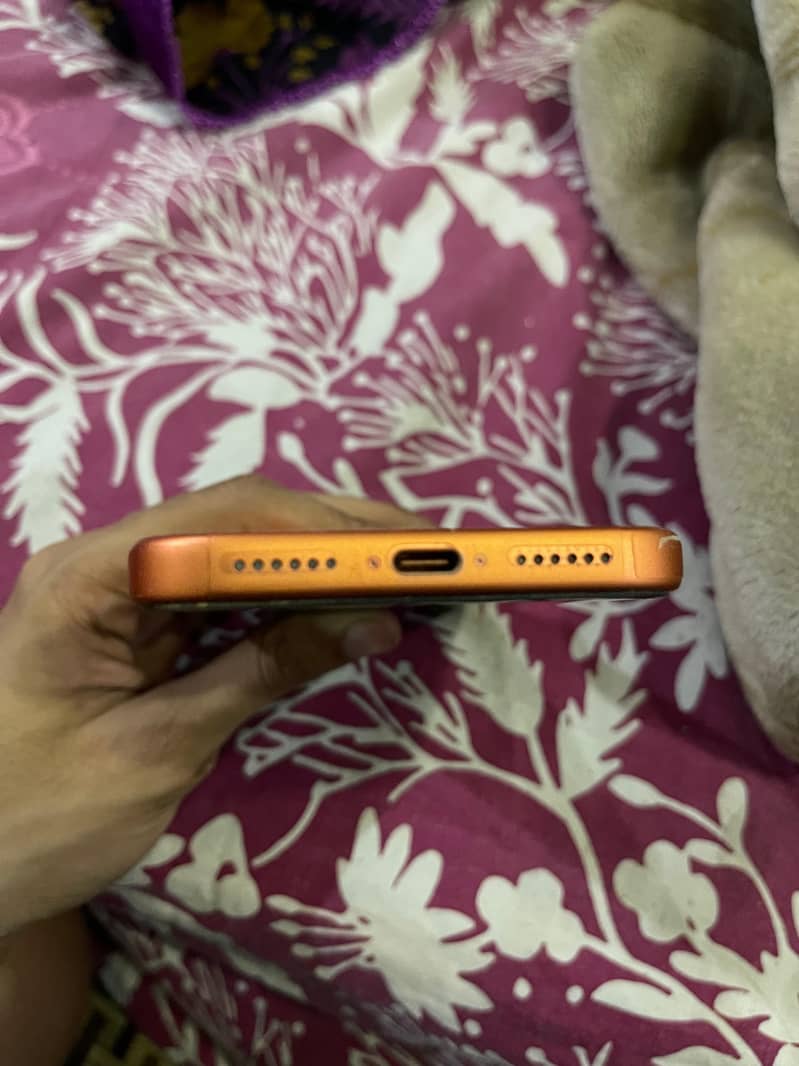 Apple iPhone 17 Pro Max 3