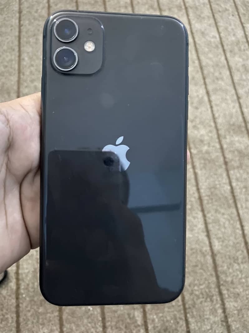 Apple iPhone 11 3