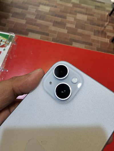 Apple iPhone 15