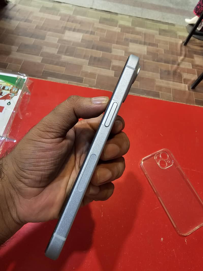Apple iPhone 15 1