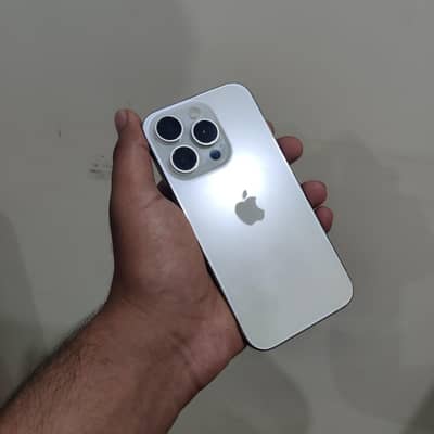 Apple iPhone 15 Pro jv
