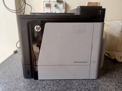 color laserjet enterprise M651