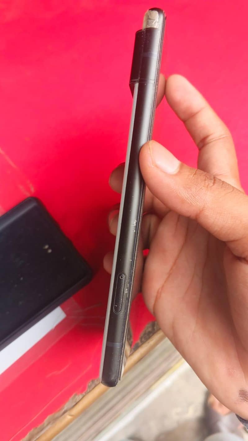 Google Pixel 6 4