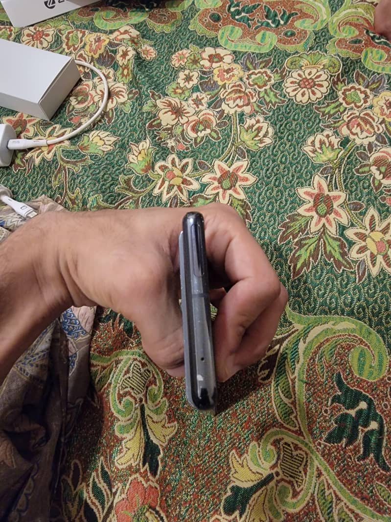 Google Pixel 7 Pro 6