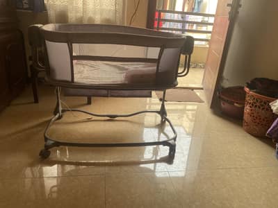 mastela baby swing