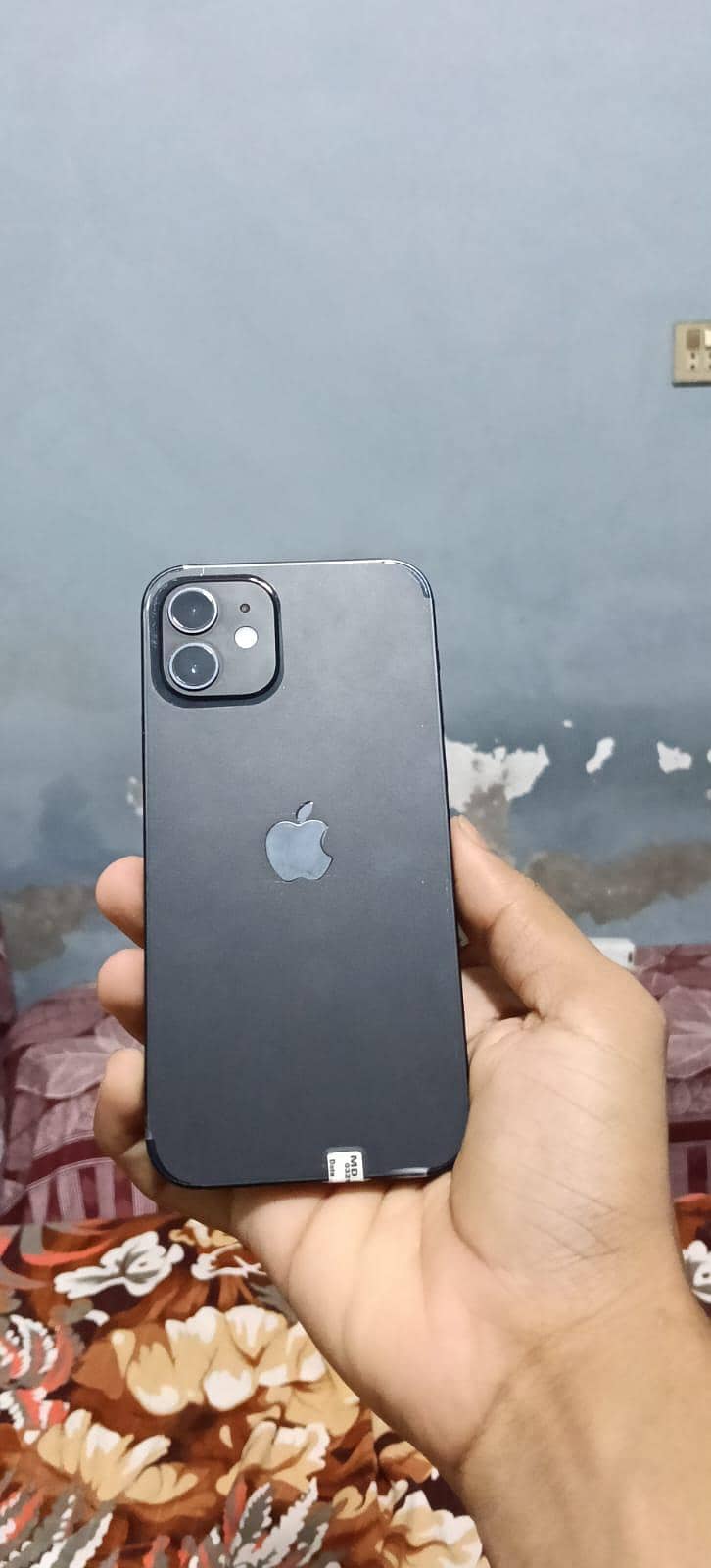 Apple iPhone 12 1