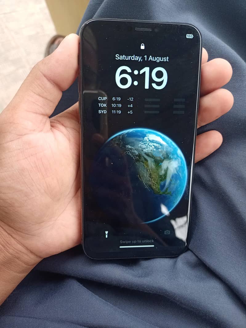 Apple iPhone X 1