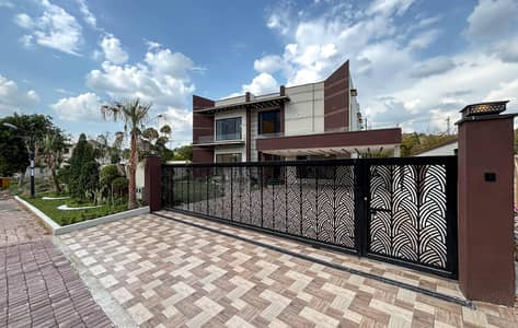 2.5 Kanal Smart Luxury Farmhouse Overseas 1, Bahria Town Islamabad